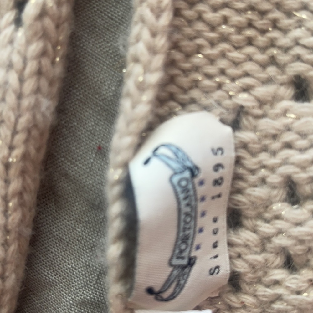Scarf - Picture 3 of 6